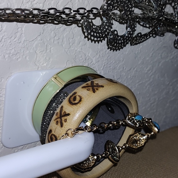 Gold and Silver Chain Necklaces - Picture 6 of 6